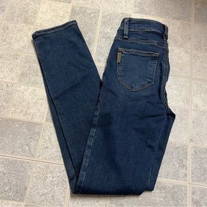 NWT Paige Skyline Skinny Howard Mid Rise Jeans